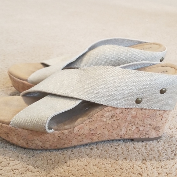 Open Toed Wedges - Picture 2 of 5